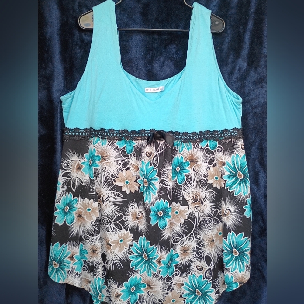 Rosegal Turquoise & Black Floral Lace-Trim Camisole